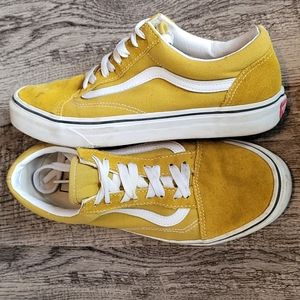 Yellow suede and canvas Vans